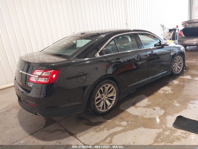 Ford Taurus Limited 2015 1FAHP2F88FG118455 Image 4