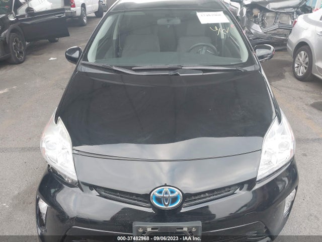 Toyota Prius Four 2015 JTDKN3DU0F1914616 Image 4