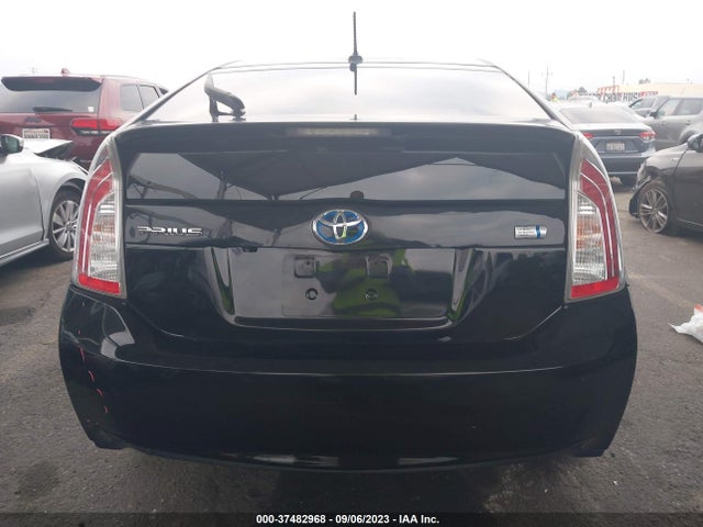 Toyota Prius Four 2015 JTDKN3DU0F1914616 Image 8
