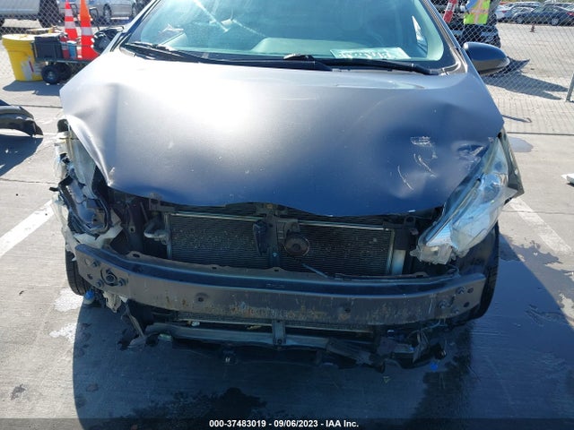 Toyota Prius C One/three/two/four 2014 JTDKDTB37E1070652 Image 6