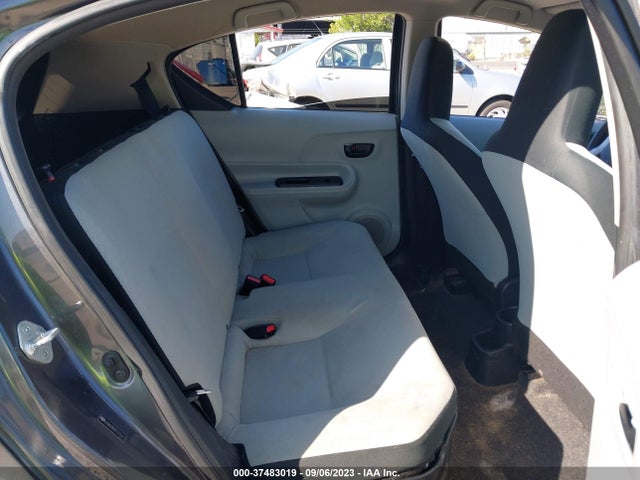 Toyota Prius C One/three/two/four 2014 JTDKDTB37E1070652 Image 8