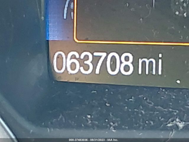 1FMCU9JD2HUC57877 Ford Escape Titanium