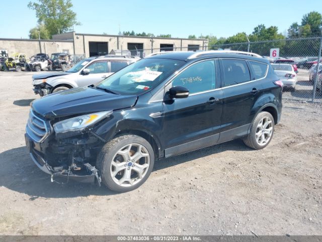 1FMCU9JD2HUC57877 Ford Escape Titanium