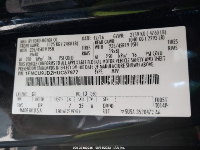 1FMCU9JD2HUC57877 Ford Escape Titanium