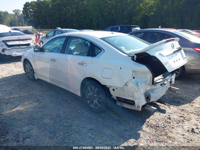 Nissan Altima 2.5 S 2015 1N4AL3AP6FC462245 Image 3
