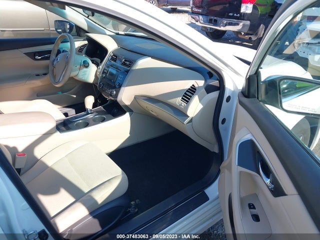 Nissan Altima 2.5 S 2015 1N4AL3AP6FC462245 Image 5