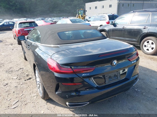 BMW 8 Series 840i 2021 WBADZ4C00MCG71411 Image 3