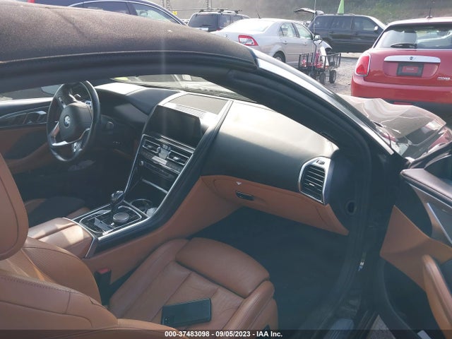 BMW 8 Series 840i 2021 WBADZ4C00MCG71411 Image 5