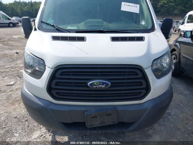 1FTYR1ZG8GKB15510 Ford TRANSIT CARGO VAN