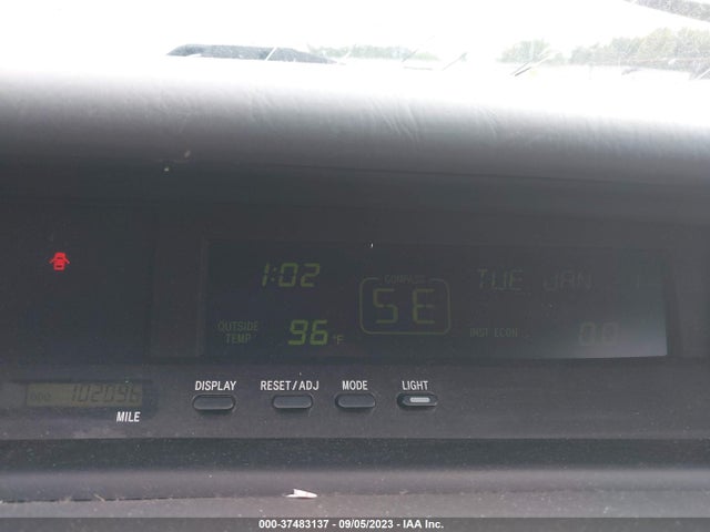 2003 TOYOTA AVALON XL/XLS VIN: 4T1BF28B13U270923