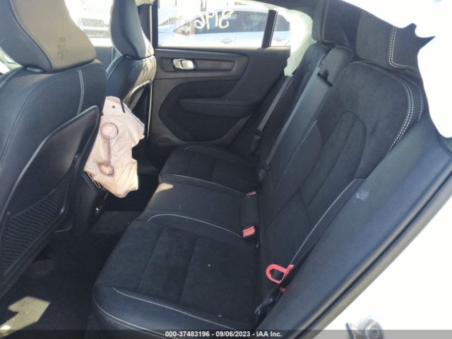 2023 VOLVO C40 RECHARGE PURE YV4ED3GM8P2062438 Photo 7