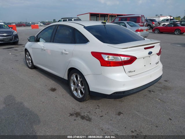 2014 FORD FOCUS TITANIUM VIN: 1FADP3J26EL208913