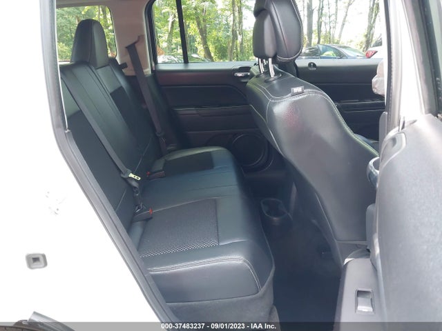 1C4NJPBA1HD118516 Jeep Patriot Sport Se