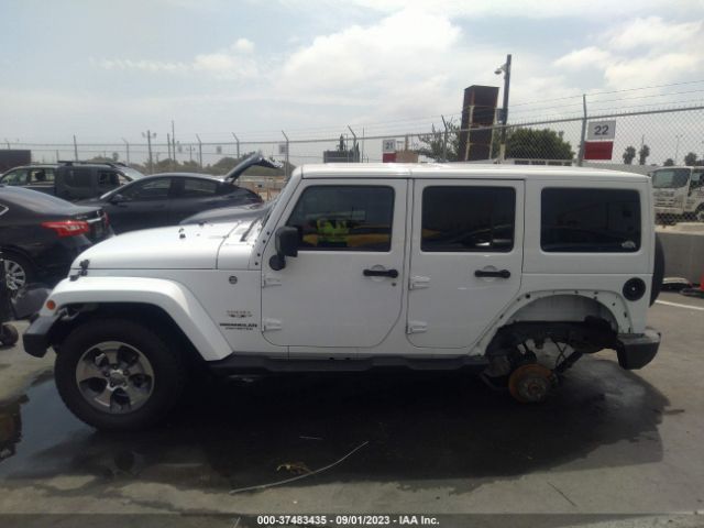 1C4BJWEG2HL605890 Jeep Wrangler Unlimited Sahara