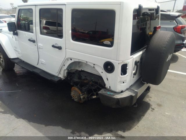 1C4BJWEG2HL605890 Jeep Wrangler Unlimited Sahara