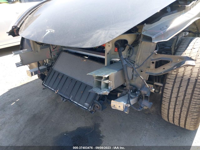 Tesla Model Y Long Range 2023 7SAYGAEE5PF606028 Image 6