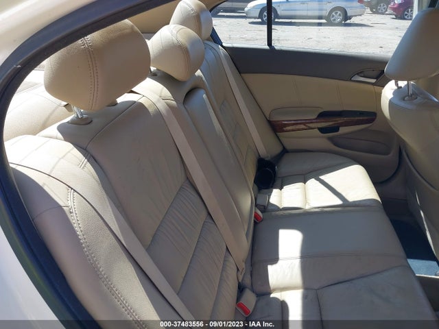 2010 HONDA ACCORD SDN EX-L VIN: 1HGCP3F85AA005540