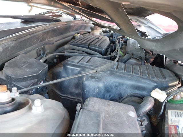 2005 HONDA CIVIC SDN LX VIN: 2HGES16505H611952