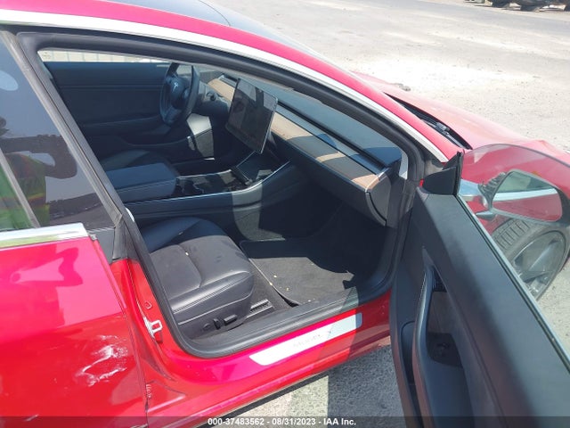 5YJ3E1EAXJF039137 Tesla Model 3 Range Battery
