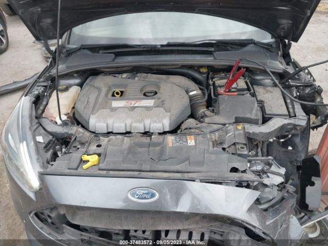 1FADP3L92JL269244 Ford FOCUS ST