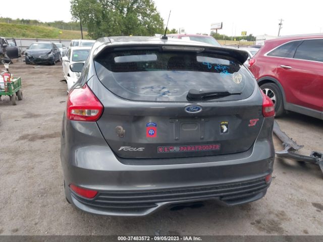 1FADP3L92JL269244 Ford FOCUS ST