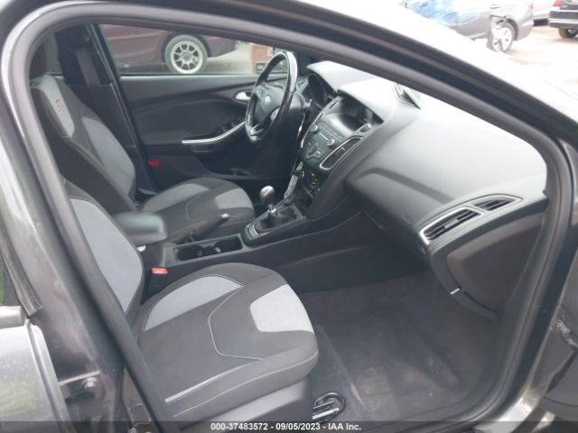 1FADP3L92JL269244 Ford FOCUS ST