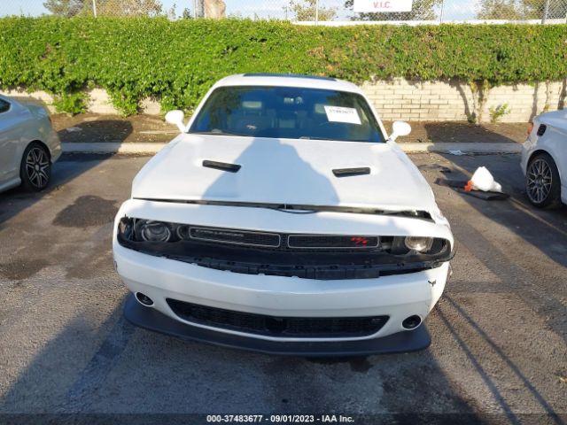 2C3CDZFJ1GH217699 Dodge Challenger R/t Scat Pack