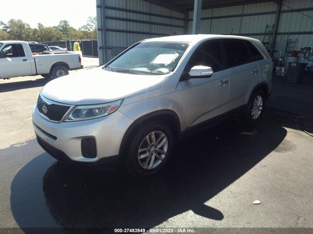 KIA SORENTO LX 2014 5XYKTCA63EG487331 Image 2