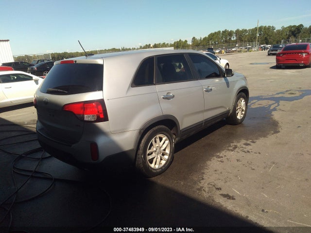 KIA SORENTO LX 2014 5XYKTCA63EG487331 Image 5