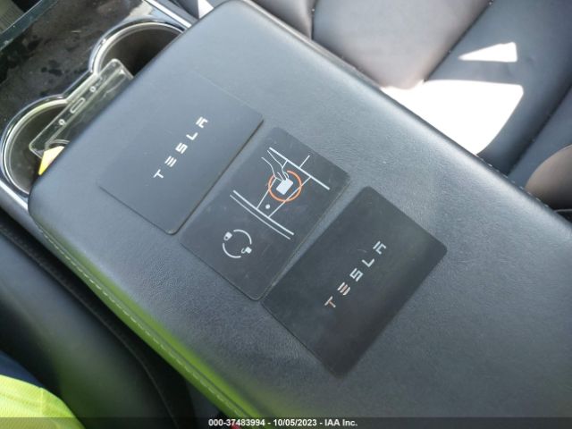 5YJ3E1EA0LF597579 Tesla Model 3 Standard Range