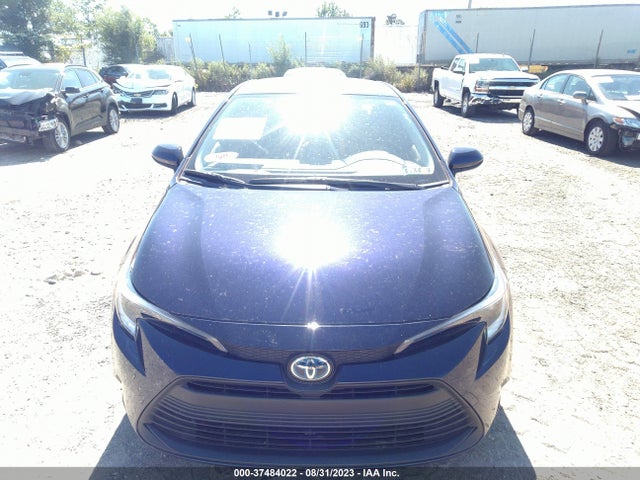Toyota Corolla Hybrid 2023 JTDBCMFE9PJ005650 Image 13