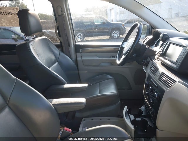 2010 VOLKSWAGEN ROUTAN SE VIN: 2V4RW3D19AR324801