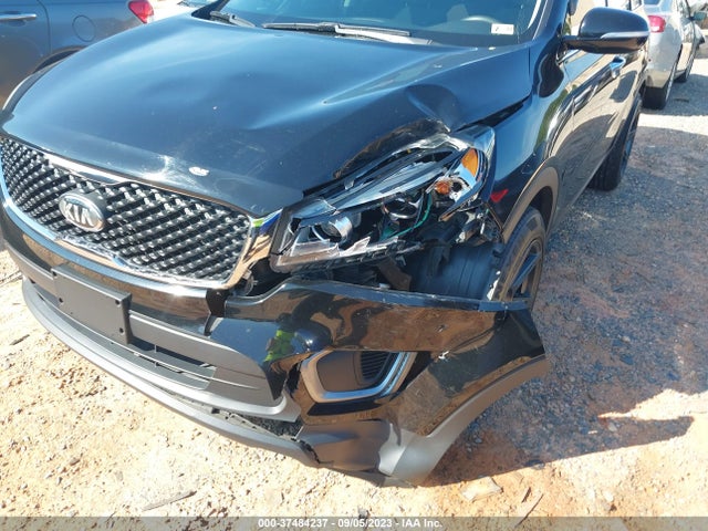 2016 KIA SORENTO L VIN: 5XYPG4A30GG074985
