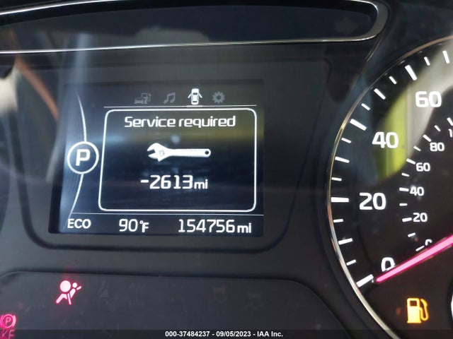 2016 KIA SORENTO L VIN: 5XYPG4A30GG074985