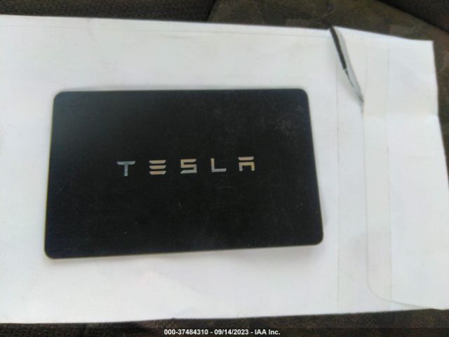 7SAYGDEE1NF428245 Tesla Model Y Long Range