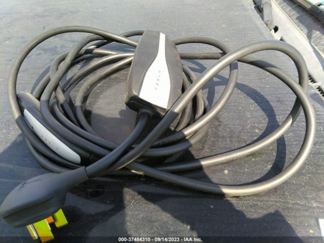 7SAYGDEE1NF428245 Tesla Model Y Long Range