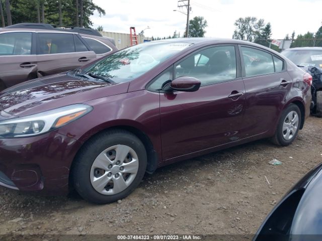 3KPFK4A78JE185690 KIA FORTE LX