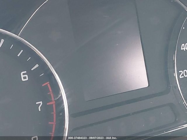 3KPFK4A78JE185690 KIA FORTE LX