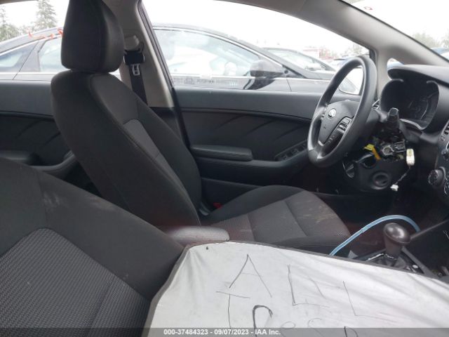 3KPFK4A78JE185690 KIA FORTE LX