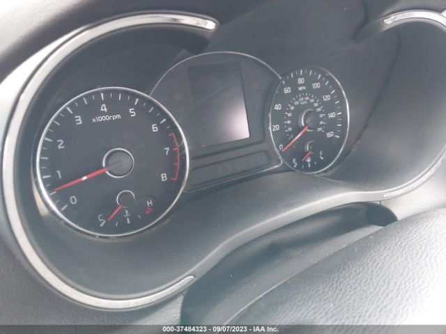 3KPFK4A78JE185690 KIA FORTE LX