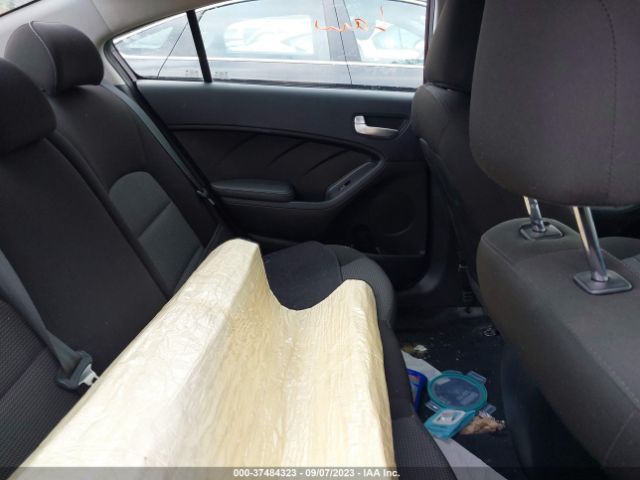 3KPFK4A78JE185690 KIA FORTE LX