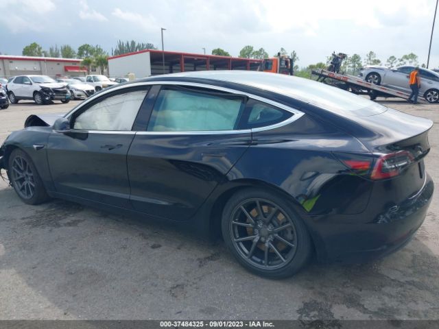 5YJ3E1EAXKF305807 Tesla Model 3 Range