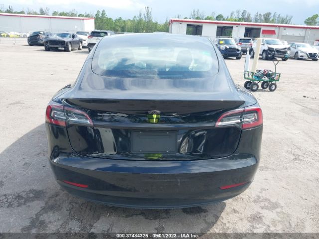 5YJ3E1EAXKF305807 Tesla Model 3 Range