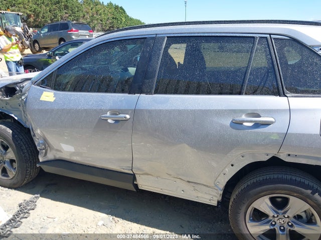 2023 TOYOTA RAV4 XLE VIN: 2T3W1RFVXPC226620