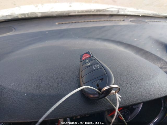 2C4RDGBG6JR202699 Dodge Grand Caravan Se Plus