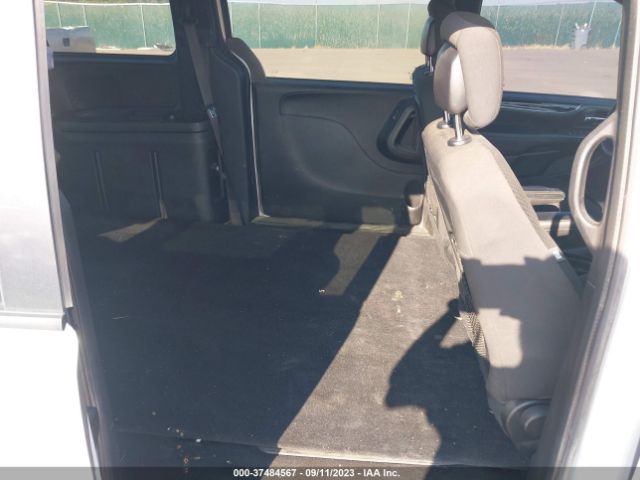 2C4RDGBG6JR202699 Dodge Grand Caravan Se Plus