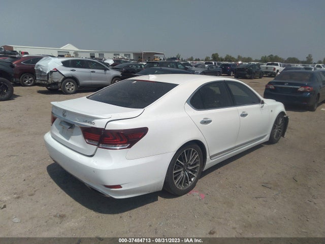 Lexus LS 460 2014 JTHBL5EF2E5130946 Image 4