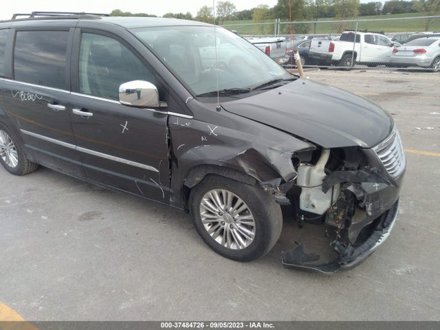 2C4RC1CG2FR610350 Chrysler Town & Country Touring-l