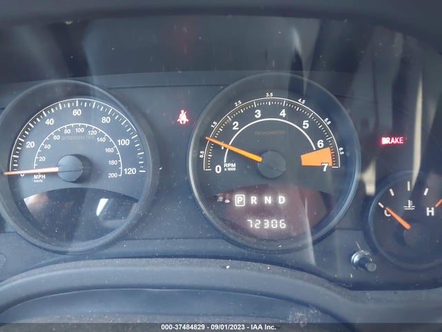 1C4NJPBA2FD341984 Jeep Patriot Altitude Edition