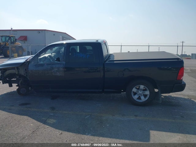1C6RR7TT4KS511057 RAM 1500 Classic Slt